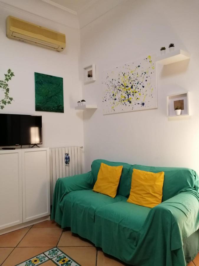 Apartmán La Casa Di Tania A Napoli Exteriér fotografie