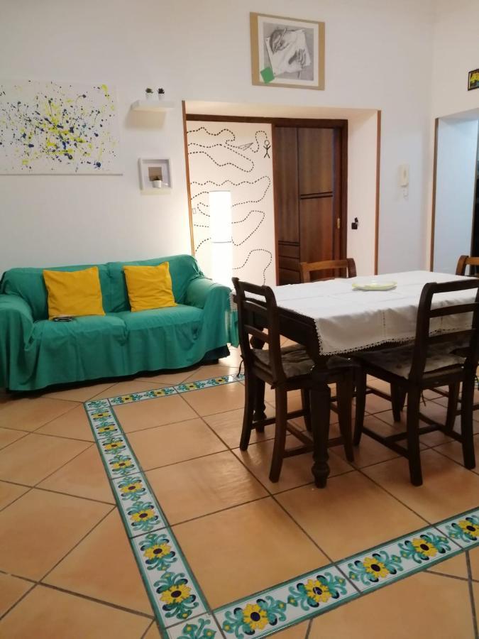 Apartmán La Casa Di Tania A Napoli Exteriér fotografie